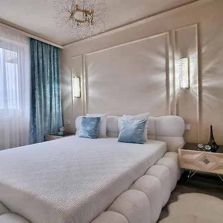 Louise Luxury - Free Parking (adults Only) * Nyiregyhaza