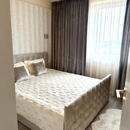 شقة Louise Luxury - Free Parking (adults Only) Nyíregyháza