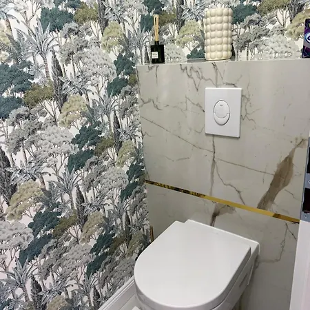 Maison Louise - Free Parking (adults Only) דירה