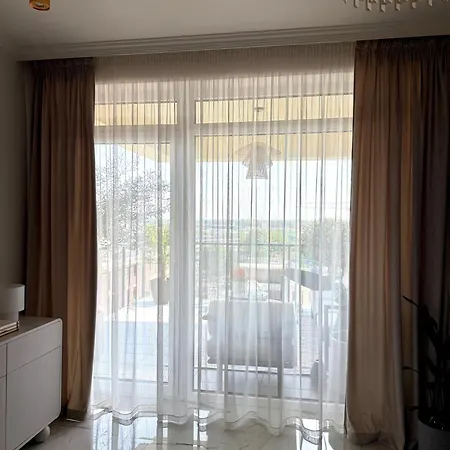 Louise Luxury - Free Parking (adults Only)